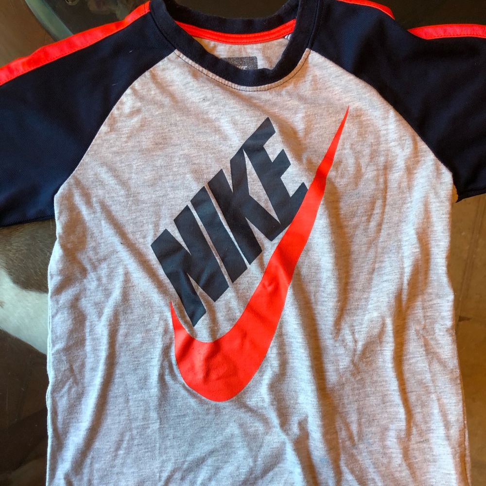 Boys Nike Tee